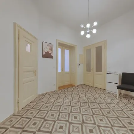 Beautiful At The Old Town Appartement Bratislava