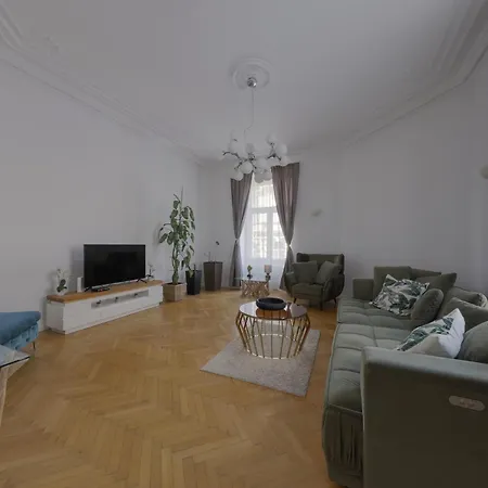Beautiful At The Old Town Appartement Bratislava