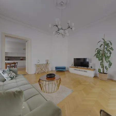 Apartment Beautiful At The Old Town *